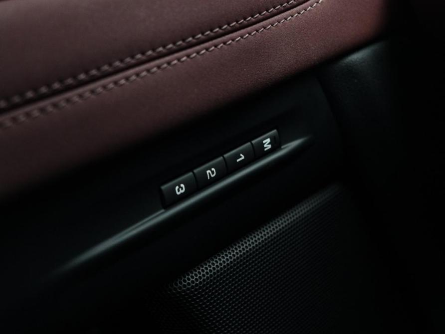 Land Rover Range Rover Evoque II Рестайлинг Москва  - изображение 30