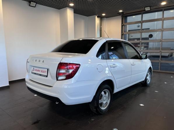 Lada (ВАЗ) Granta I Рестайлинг с пробегом 2022 года, цена 568 000 рублей, 167767 км, седан, Автокод Объявления