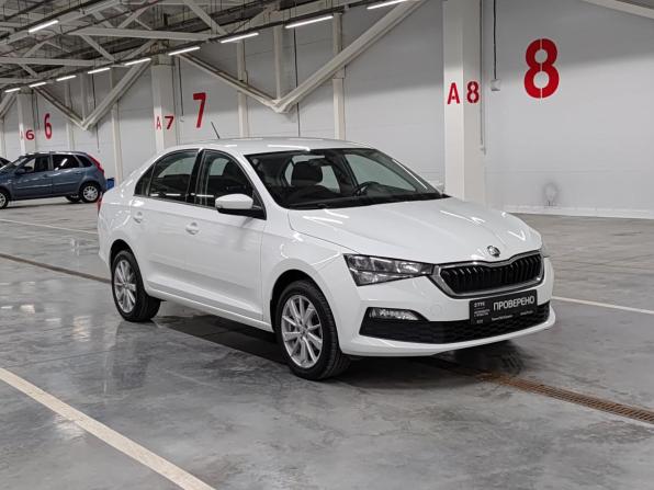 Skoda Rapid II с пробегом 2022 года, цена 1 599 000 рублей, 119670 км, лифтбек, Автокод Объявления