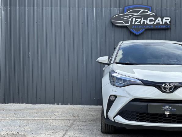 Toyota C-HR I Рестайлинг с пробегом 2020 года, цена 2 349 000 рублей, 74000 км, внедорожник, Автокод Объявления