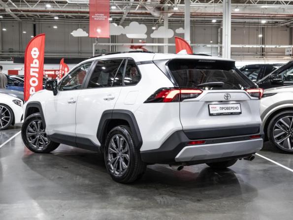 Toyota RAV4 V (XA50) с пробегом 2023 года, цена 4 600 000 рублей, 19513 км, внедорожник, Автокод Объявления