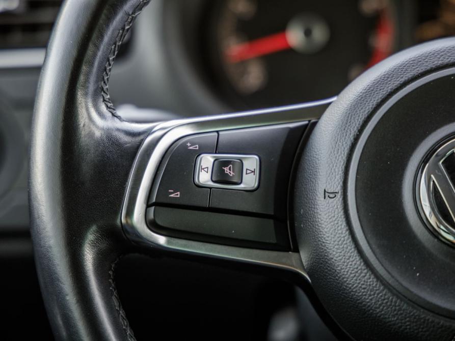 Volkswagen Polo V Рестайлинг Волгоград  - изображение 17
