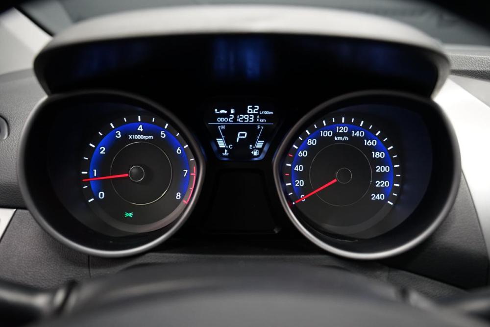 Hyundai Elantra V (MD) Крым  - изображение 13