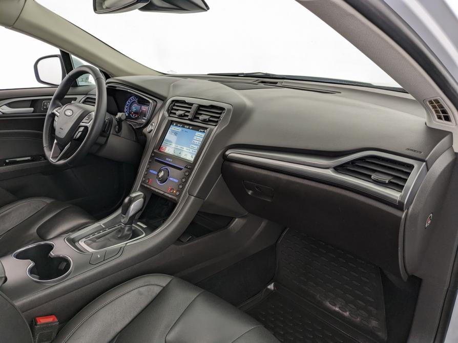 Ford Mondeo V Москва  - изображение 11