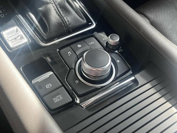 Mazda 6 III (GJ) Рестайлинг 2 с пробегом 2021 года, цена 2 843 000 рублей, 91210 км, седан, Автокод Объявления