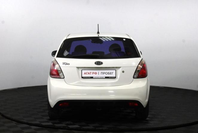 Kia Rio II Рестайлинг с пробегом 2010 года, цена 445 000 рублей, 157262 км, хэтчбек, Автокод Объявления