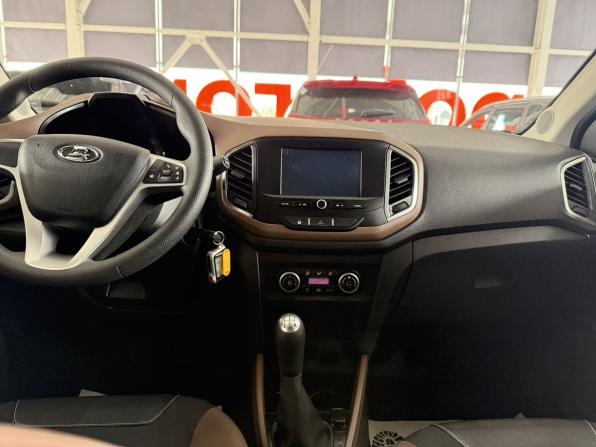 Lada (ВАЗ) XRAY I с пробегом 2022 года, цена 1 300 000 рублей, 12144 км, хэтчбек, Автокод Объявления