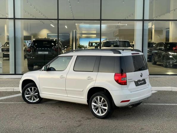 Skoda Yeti I Рестайлинг с пробегом 2014 года, цена 1 300 000 рублей, 184900 км, внедорожник, Автокод Объявления
