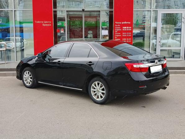 Toyota Camry VII (XV50) с пробегом 2012 года, цена 1 360 000 рублей, 330237 км, седан, Автокод Объявления