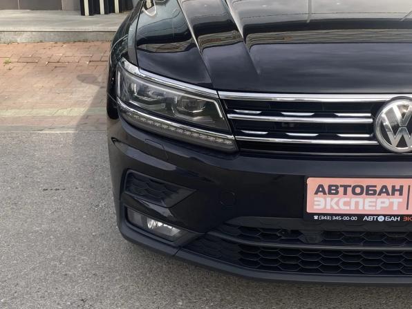 Volkswagen Tiguan II с пробегом 2018 года, цена 2 600 000 рублей, 124340 км, внедорожник, Автокод Объявления