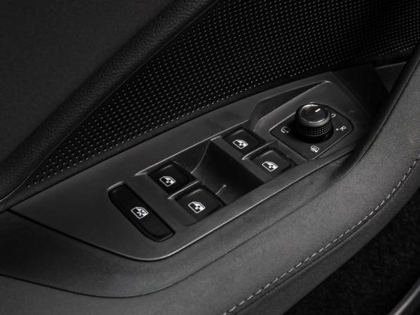 Volkswagen Tiguan III (China Market) с пробегом 2026 года, цена 4 749 000 рублей, 45 км, внедорожник, Автокод Объявления