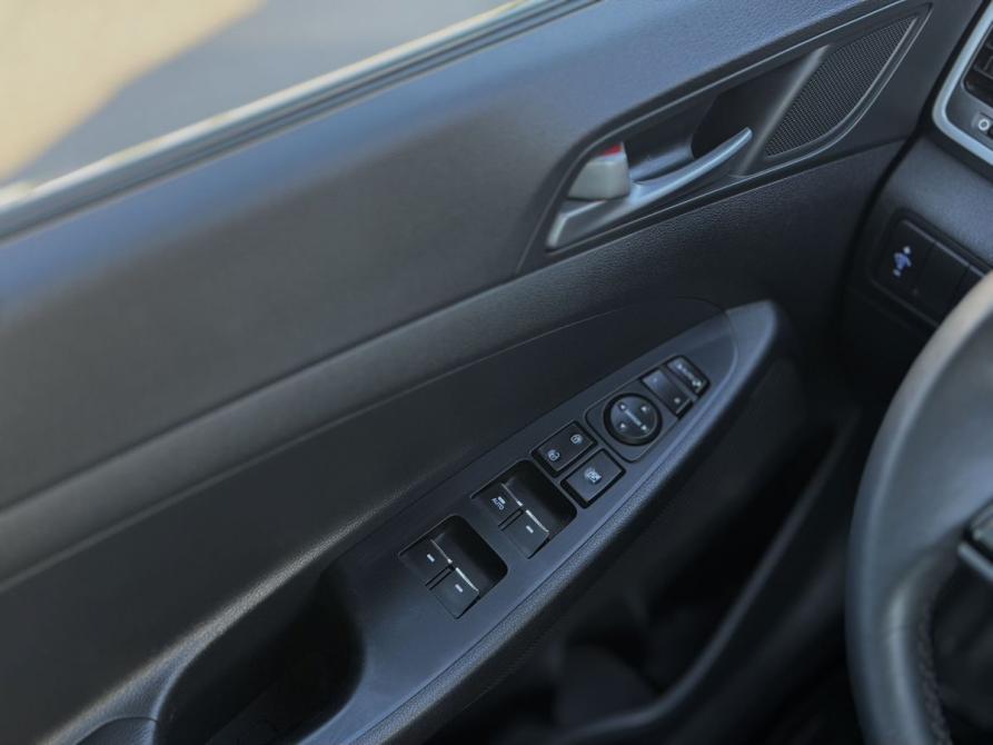 Hyundai Tucson III Санкт-Петербург  - изображение 16