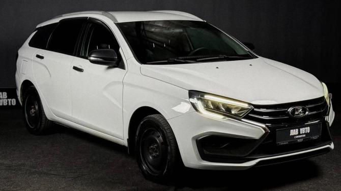 Lada (ВАЗ) Vesta I Рестайлинг (NG) с пробегом 2024 года, цена 1 100 000 рублей, 142000 км, универсал, Автокод Объявления