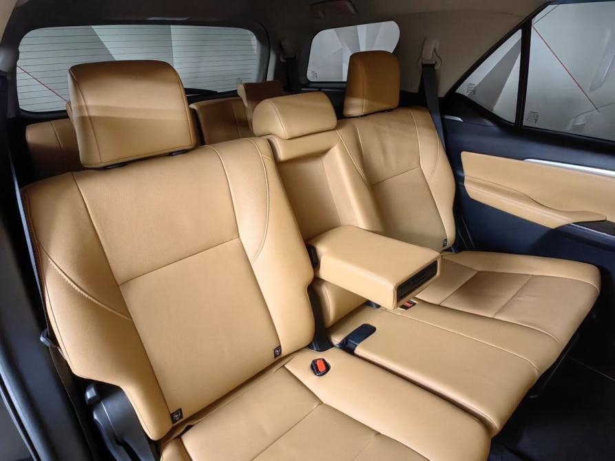 Toyota Fortuner II Москва  - изображение 15