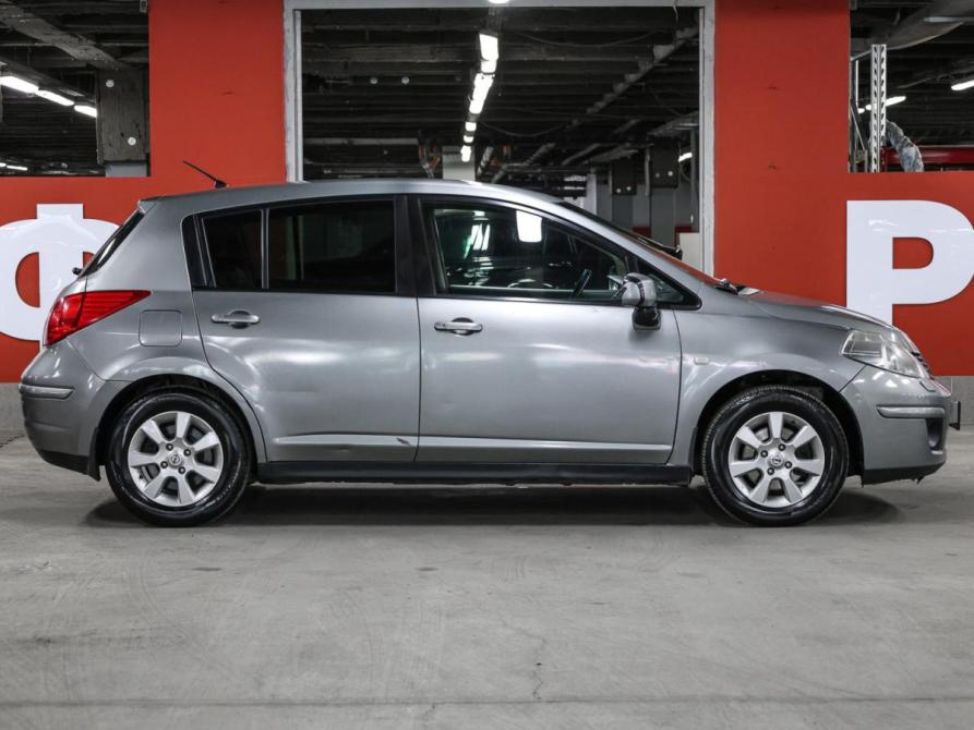 Nissan Tiida I Москва  - изображение 4
