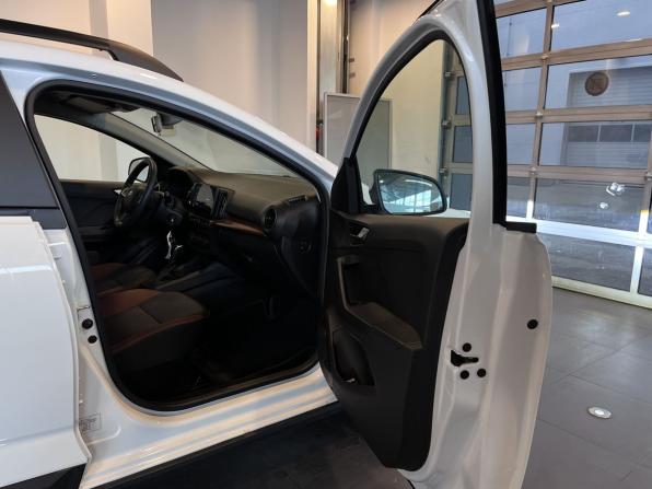 Lada (ВАЗ) Iskra с пробегом 2025 года, цена 1 495 000 рублей, 5015 км, седан, Автокод Объявления