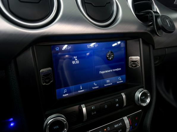Ford Mustang VI Рестайлинг с пробегом 2019 года, цена 3 200 000 рублей, 120100 км, кабриолет, Автокод Объявления