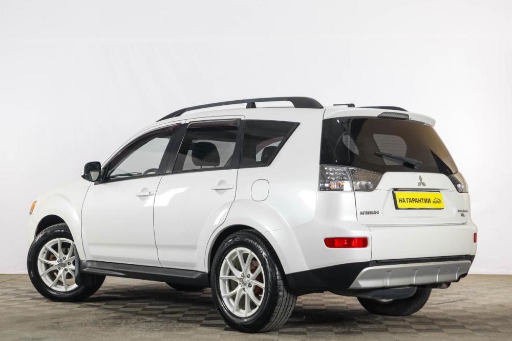 Mitsubishi Outlander II Рестайлинг Тюмень  - изображение 5