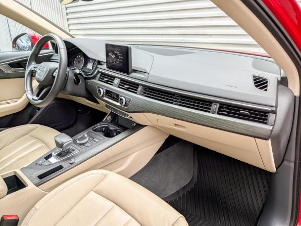Audi A4 V (B9) с пробегом 2019 года, цена 2 350 000 рублей, 109128 км, седан, Автокод Объявления