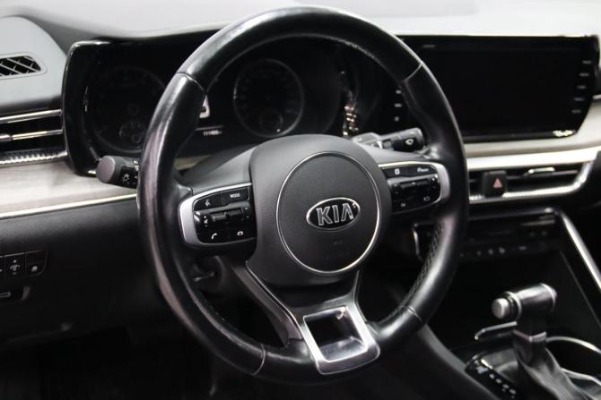 Kia K5 III с пробегом 2021 года, цена 2 395 950 рублей, 111466 км, седан, Автокод Объявления