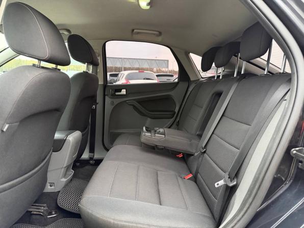 Ford Focus II Рестайлинг с пробегом 2009 года, цена 495 000 рублей, 253000 км, хэтчбек, Автокод Объявления