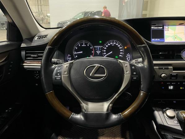 Lexus ES VI с пробегом 2014 года, цена 1 778 000 рублей, 266639 км, седан, Автокод Объявления