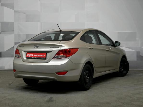 Hyundai Solaris I с пробегом 2013 года, цена 830 000 рублей, 198737 км, седан, Автокод Объявления