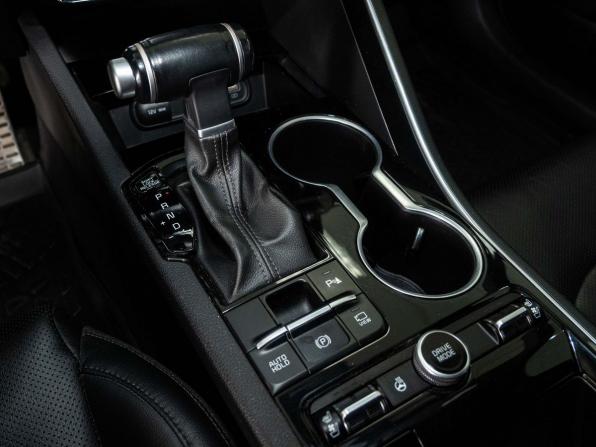 Kia K5 III с пробегом 2021 года, цена 3 000 000 рублей, 83100 км, седан, Автокод Объявления