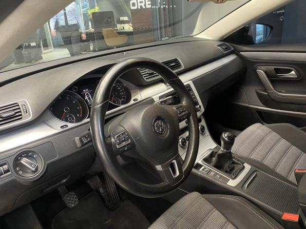 Volkswagen Passat CC I Рестайлинг с пробегом 2012 года, цена 1 249 000 рублей, 156926 км, седан, Автокод Объявления