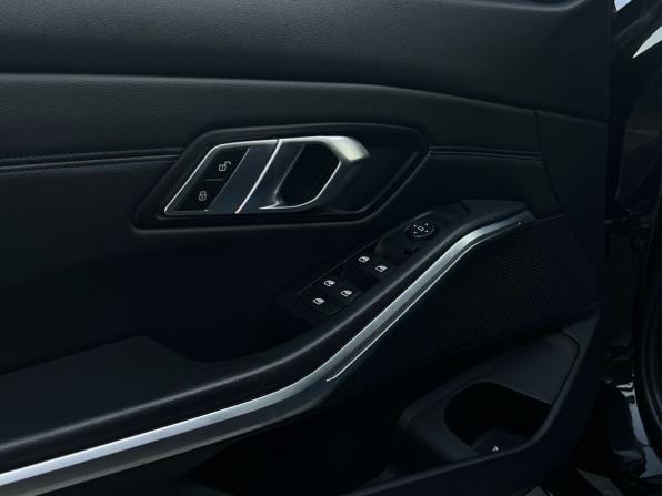 BMW 3 серии VII (G2x) с пробегом 2019 года, цена 2 970 000 рублей, 196112 км, седан, Автокод Объявления