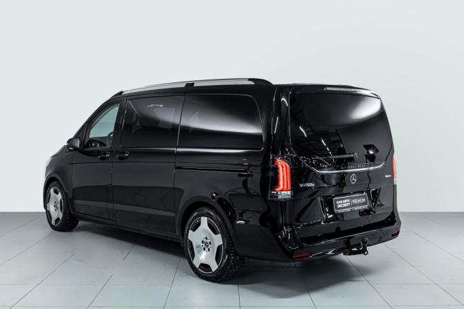 Mercedes-Benz V-Класс III (W447) Рестайлинг 2 с пробегом 2024 года, цена 9 427 500 рублей, 12407 км, минивэн, Автокод Объявления