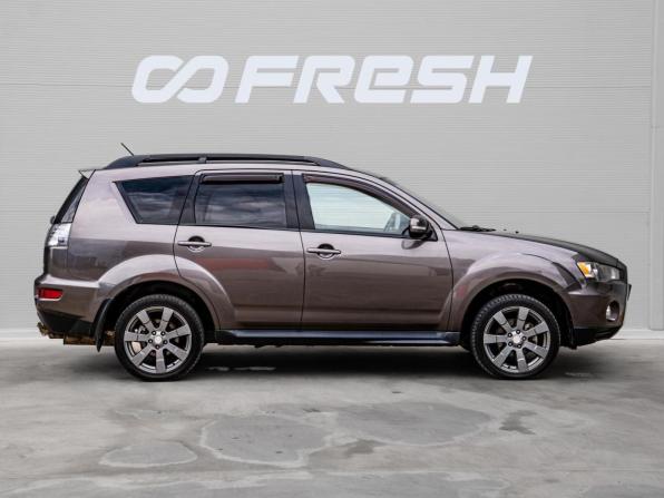 Mitsubishi Outlander II Рестайлинг с пробегом 2010 года, цена 1 100 000 рублей, 201129 км, внедорожник, Автокод Объявления