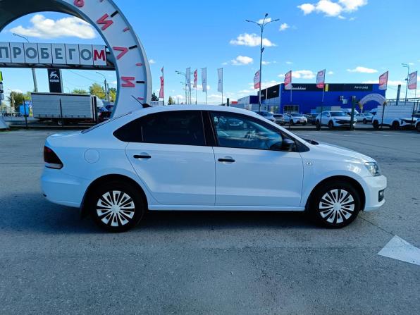 Volkswagen Polo V Рестайлинг с пробегом 2018 года, цена 1 124 995 рублей, 60965 км, седан, Автокод Объявления