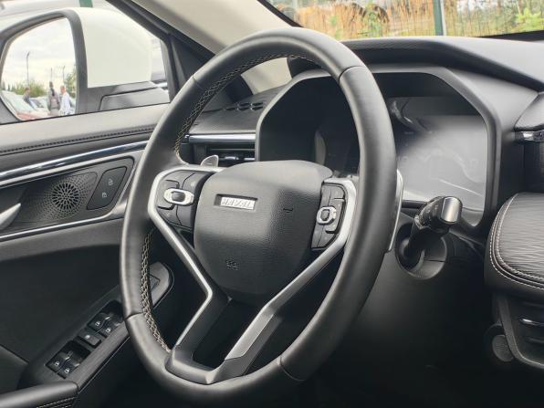 Haval Jolion I с пробегом 2023 года, цена 1 929 000 рублей, 62568 км, внедорожник, Автокод Объявления