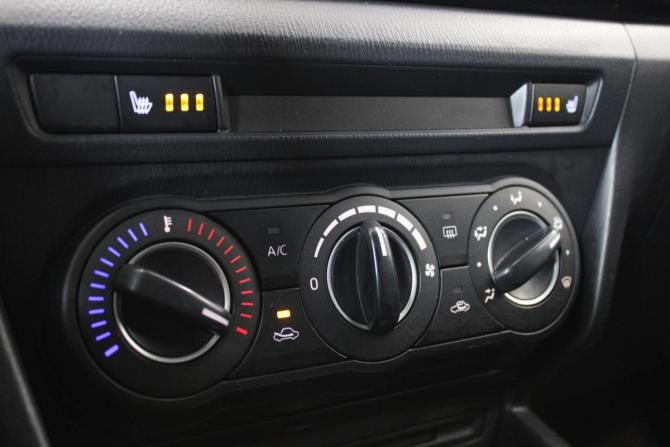 Mazda 3 III (BM) с пробегом 2013 года, цена 1 348 000 рублей, 107000 км, хэтчбек, Автокод Объявления