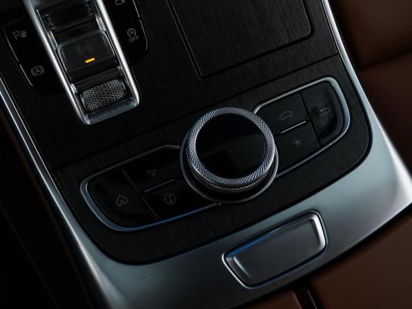 Hongqi H9 I с пробегом 2024 года, цена 4 149 046 рублей, 35868 км, седан, Автокод Объявления