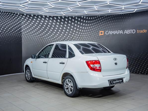 Lada (ВАЗ) Granta I с пробегом 2013 года, цена 350 000 рублей, 241105 км, седан, Автокод Объявления