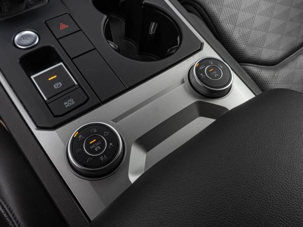 Volkswagen Touareg III с пробегом 2020 года, цена 4 540 000 рублей, 179130 км, внедорожник, Автокод Объявления