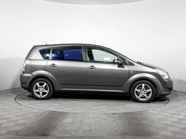 Toyota Corolla Verso I Рестайлинг с пробегом 2005 года, цена 590 000 рублей, 330904 км, компактвэн, Автокод Объявления