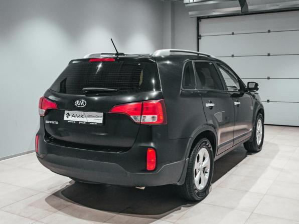 Kia Sorento II Рестайлинг с пробегом 2018 года, цена 2 023 291 рубль, 131061 км, внедорожник, Автокод Объявления