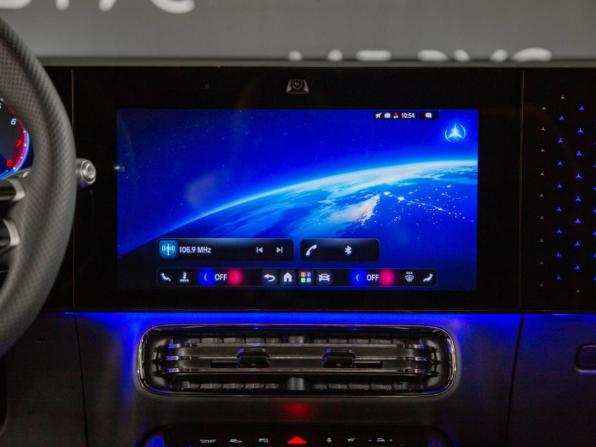 Новый Mercedes-Benz GLB II (X244) 2026 года, цена 8 932 000 рублей, внедорожник, Автокод Объявления