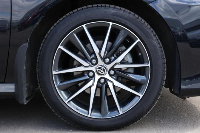 Toyota Camry VIII (XV70) Рестайлинг с пробегом 2021 года, цена 3 400 000 рублей, 106612 км, седан, Автокод Объявления