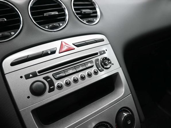 Peugeot 308 I с пробегом 2009 года, цена 589 900 рублей, 263000 км, универсал, Автокод Объявления