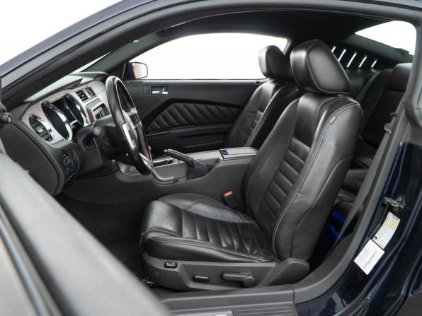 Ford Mustang V Рестайлинг с пробегом 2009 года, цена 2 707 077 рублей, 168981 км, купе, Автокод Объявления