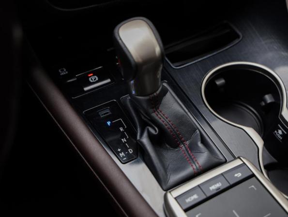 Lexus RX IV Рестайлинг с пробегом 2021 года, цена 4 249 000 рублей, 112240 км, внедорожник, Автокод Объявления
