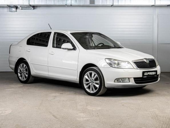Skoda Octavia II (A5) Рестайлинг с пробегом 2011 года, цена 725 000 рублей, 248354 км, лифтбек, Автокод Объявления
