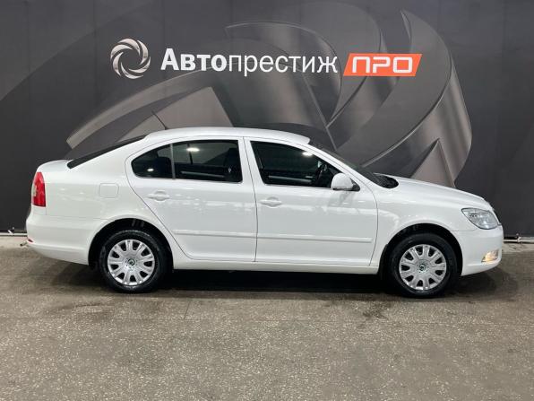 Skoda Octavia II (A5) Рестайлинг с пробегом 2011 года, цена 840 000 рублей, 91563 км, лифтбек, Автокод Объявления