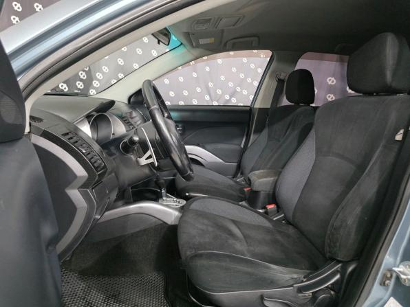 Mitsubishi Outlander II с пробегом 2008 года, цена 1 050 000 рублей, 302123 км, внедорожник, Автокод Объявления