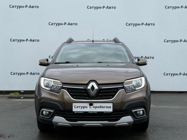 Renault Sandero II Рестайлинг с пробегом 2020 года, цена 1 190 000 рублей, 90000 км, хэтчбек, Автокод Объявления