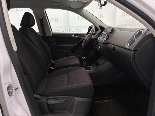 Volkswagen Tiguan I Рестайлинг с пробегом 2014 года, цена 999 000 рублей, 266000 км, внедорожник, Автокод Объявления